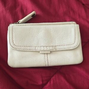 FOSSIL CREAM LEATHER WALLET